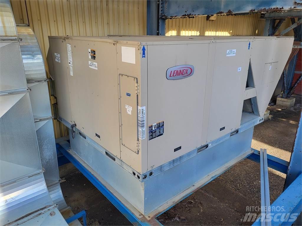  LENNOX KCA240S4BN2G Ogrevalna in odtajevalna oprema