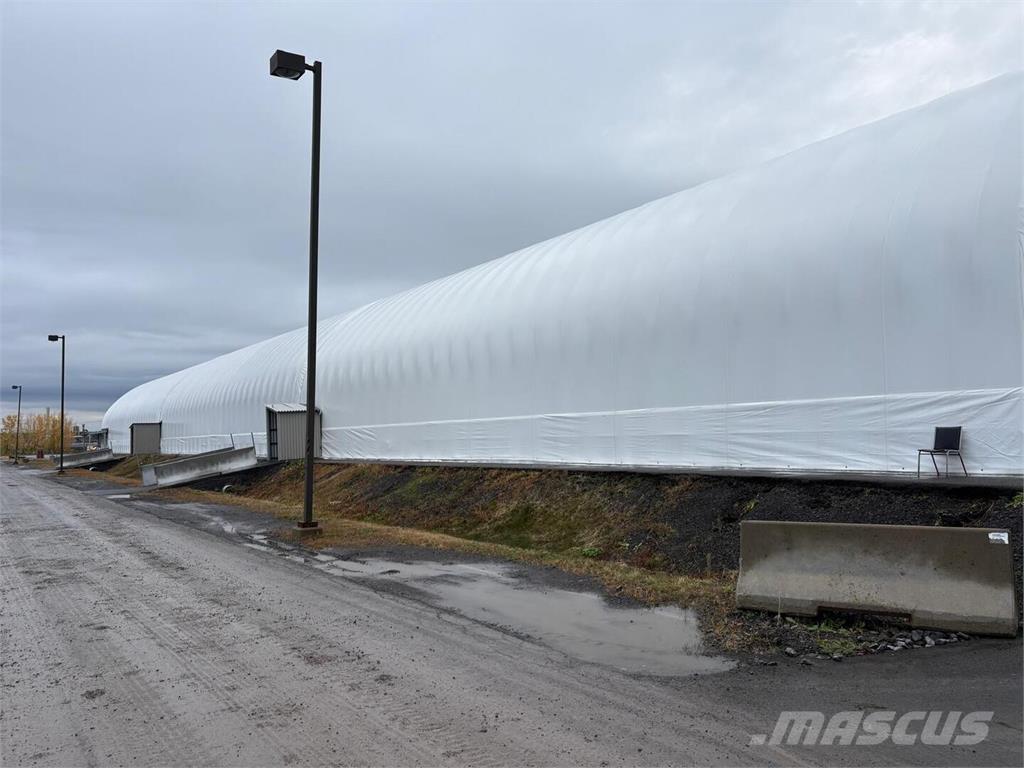  MEGADOME Jeklene gradbene konstrukcije