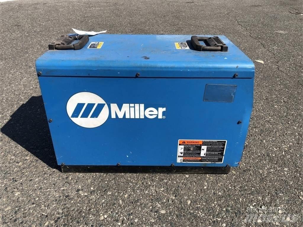 Miller XMT 456 CC/CV Varilni instrumenti