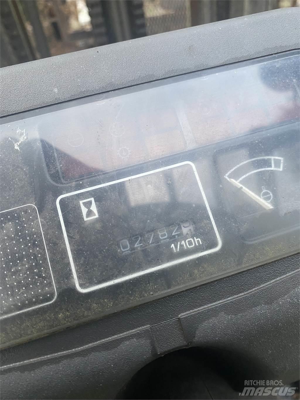 Nissan PJO2A25V Drugo