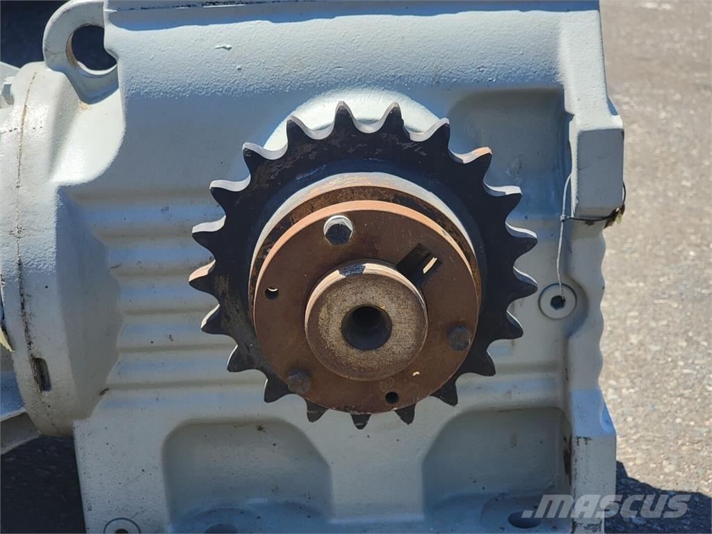  SEW S97DV180M4 Gradbeništvo - drugo