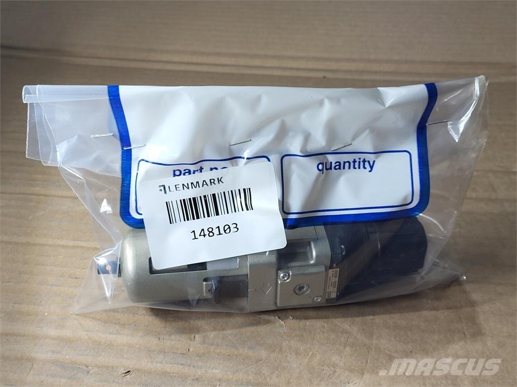 SMC AW30-N02H-Z Gradbeništvo - drugo