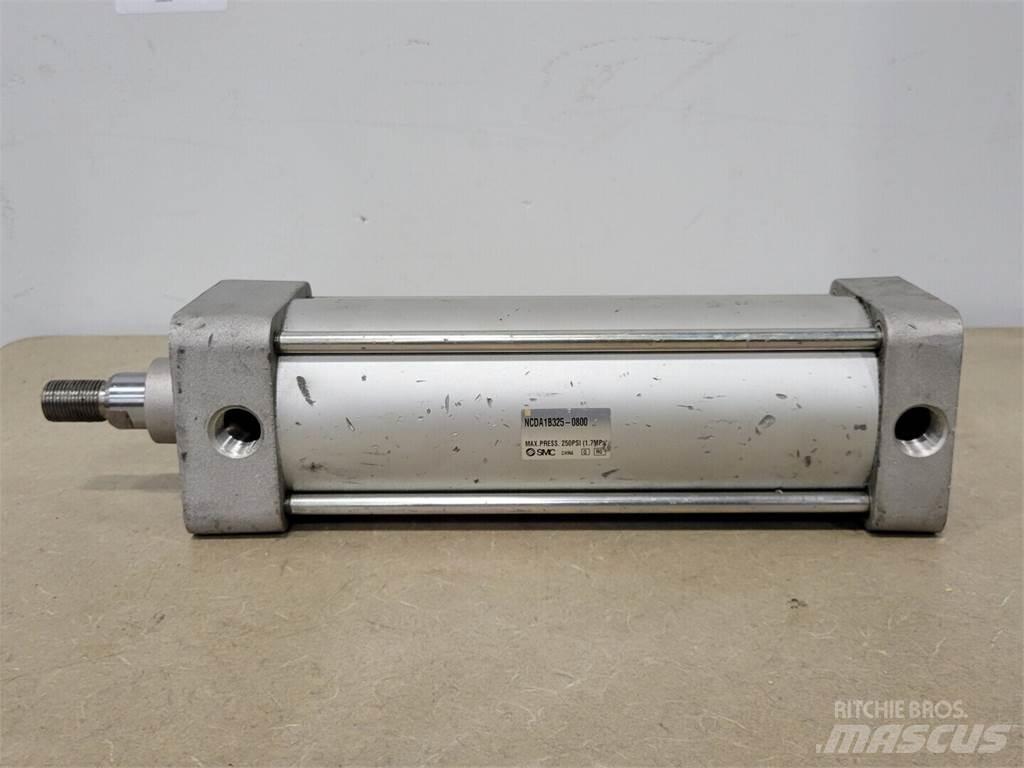 SMC NCDA1B325-0800 Transport - drugo