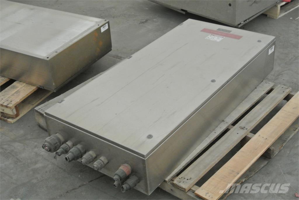  SQUARE D YBM4282 Gradbeništvo - drugo