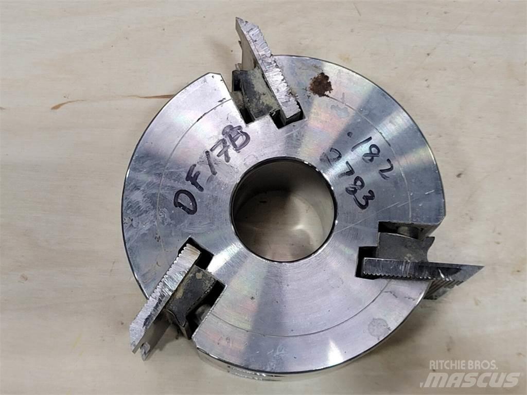 Titan KNIFE H01102135 Gradbeništvo - drugo