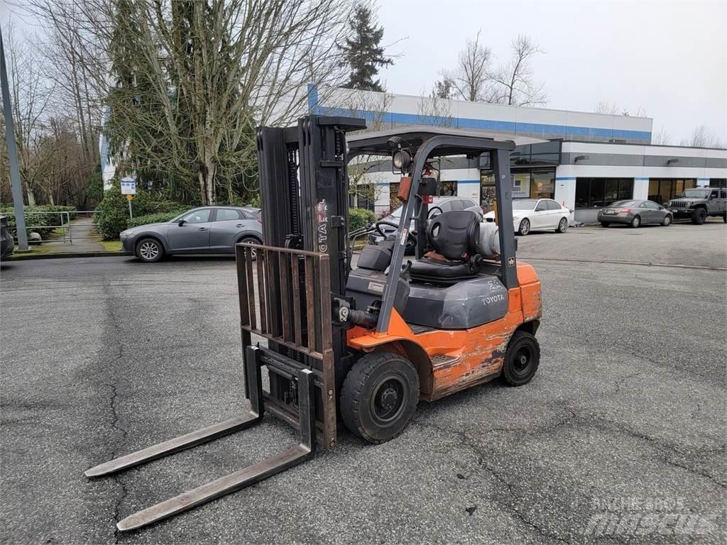 Toyota 7FGU25 Drugo