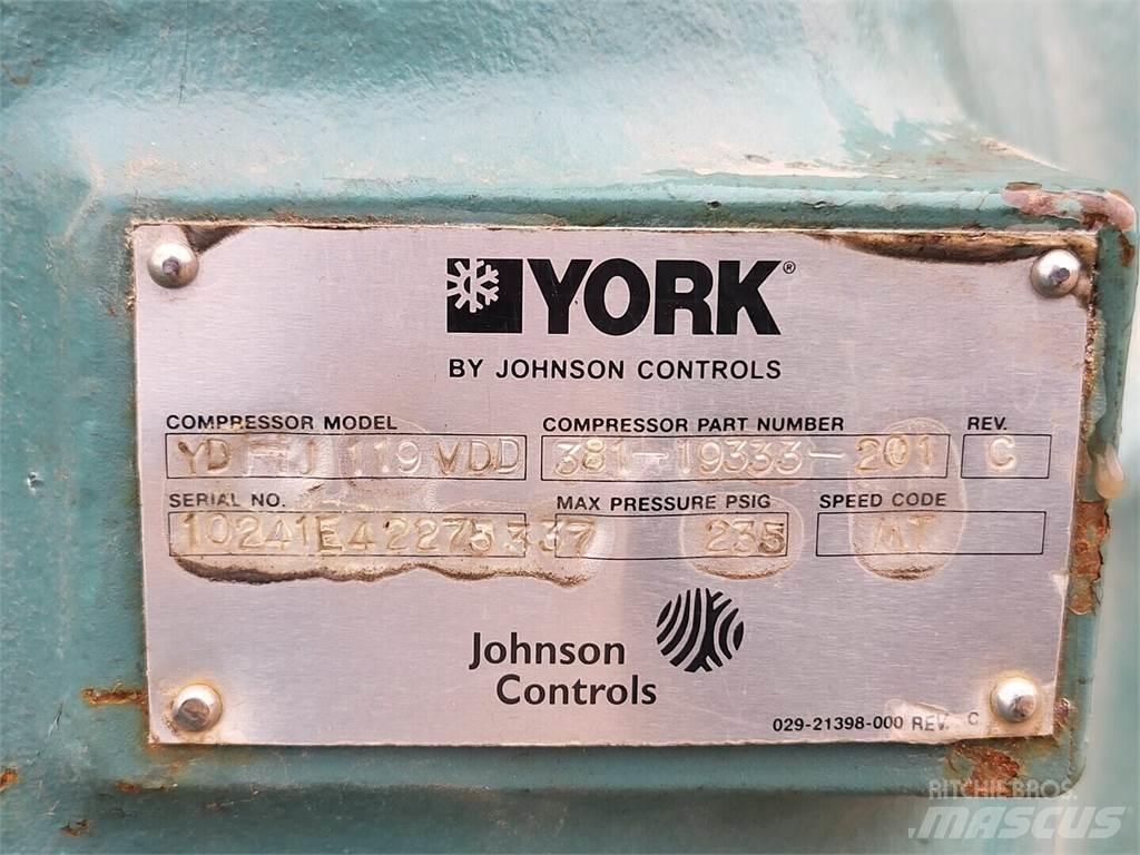 York YDHJ-119VDD Ogrevalna in odtajevalna oprema