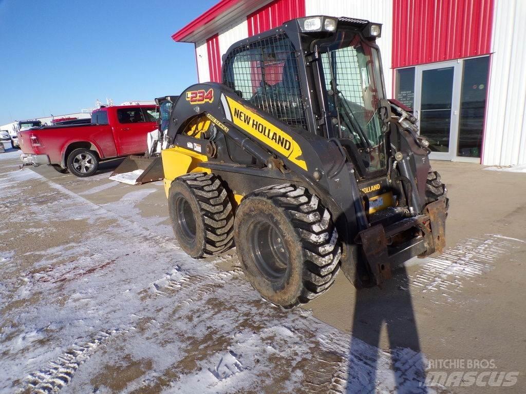 New Holland L234 Gradbeništvo - drugo