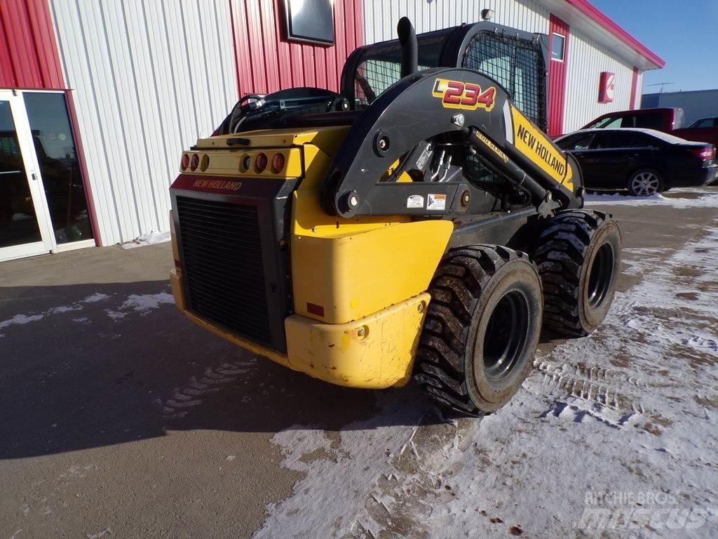 New Holland L234 Gradbeništvo - drugo
