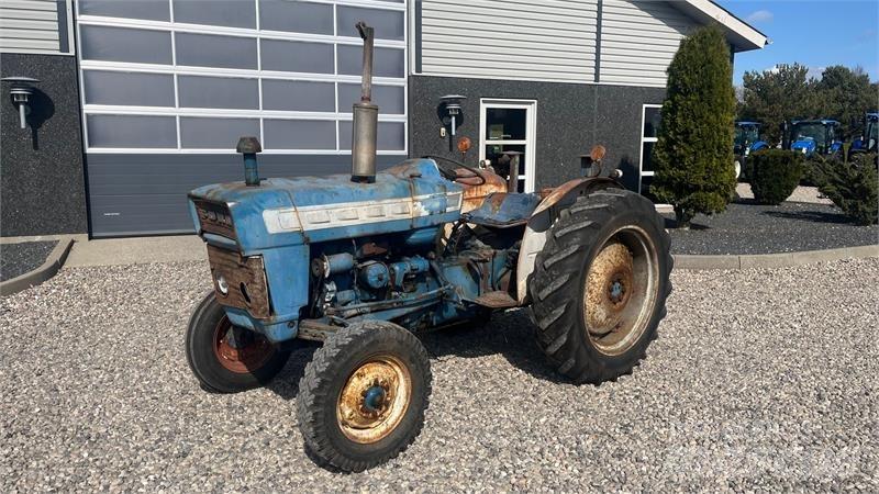 Ford 3000 Traktorji
