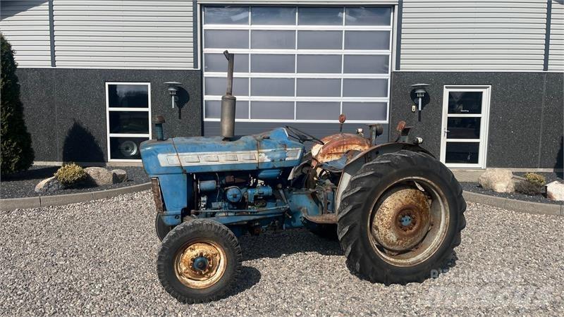 Ford 3000 Traktorji