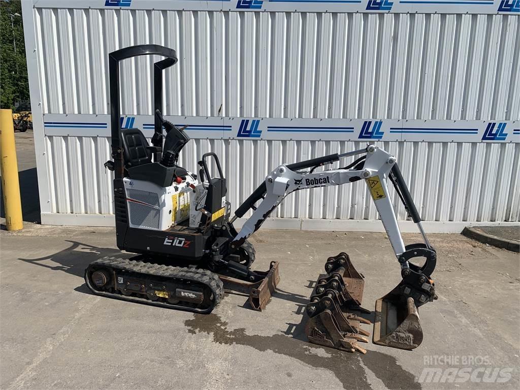Bobcat E10z Bagri goseničarji