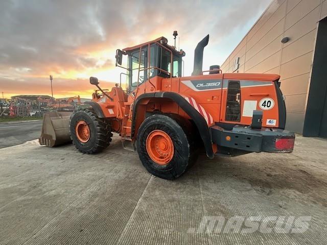 Develon DL350-5 Kolesni nakladalci