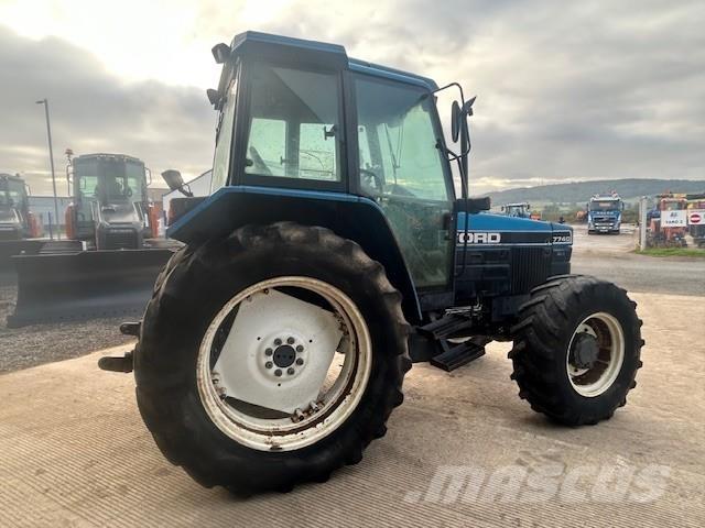 Ford 7740 Traktorji