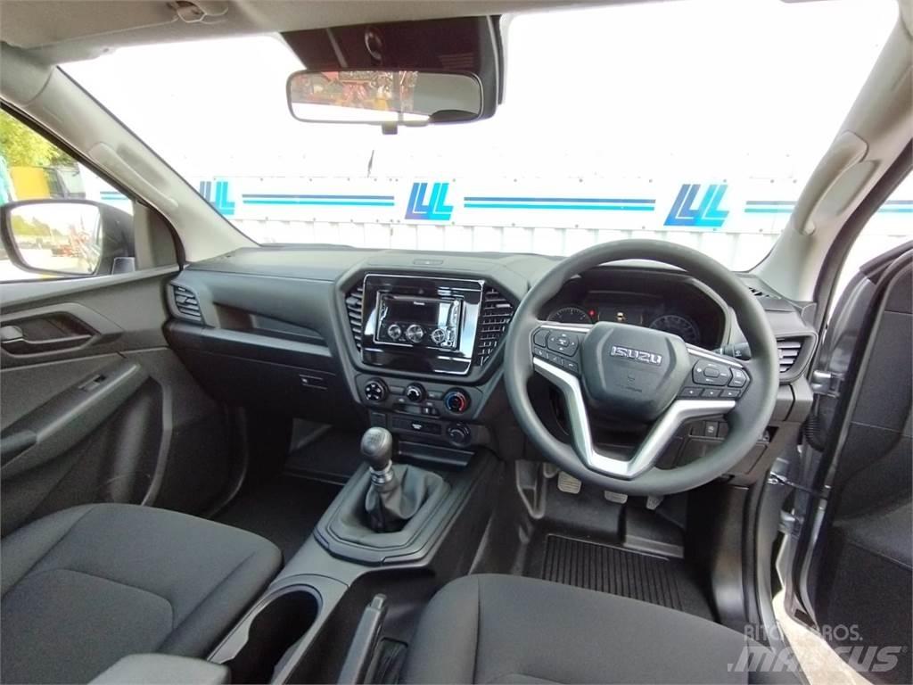 Isuzu Utility Prekucniki