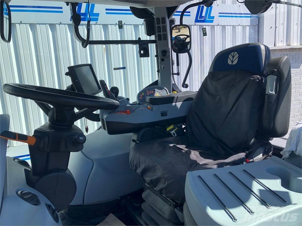 New Holland T7.245 Traktorji