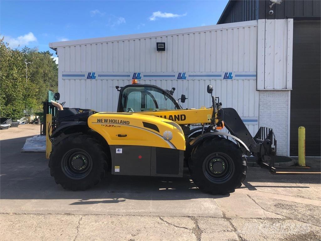 New Holland TH7.37 Teleskopski viličarji