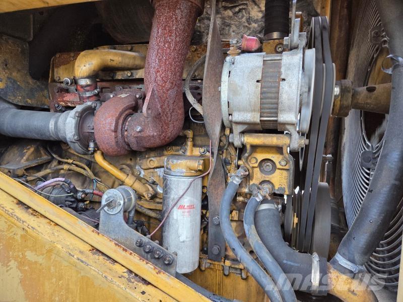 CAT 950F-2 Kolesni nakladalci