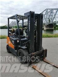 Doosan G25P-5 Viličarji - drugo