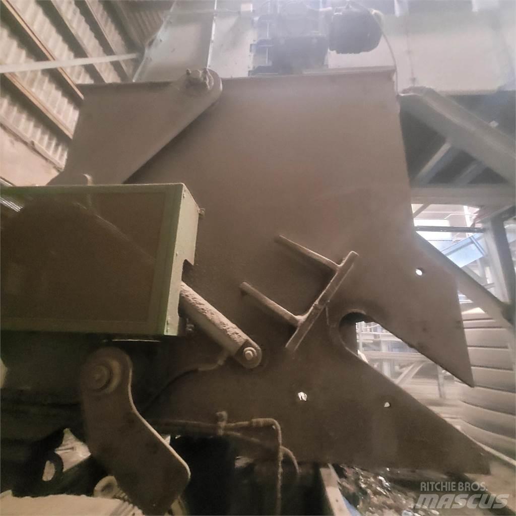 DGM 40 Stroji za razrez odpada