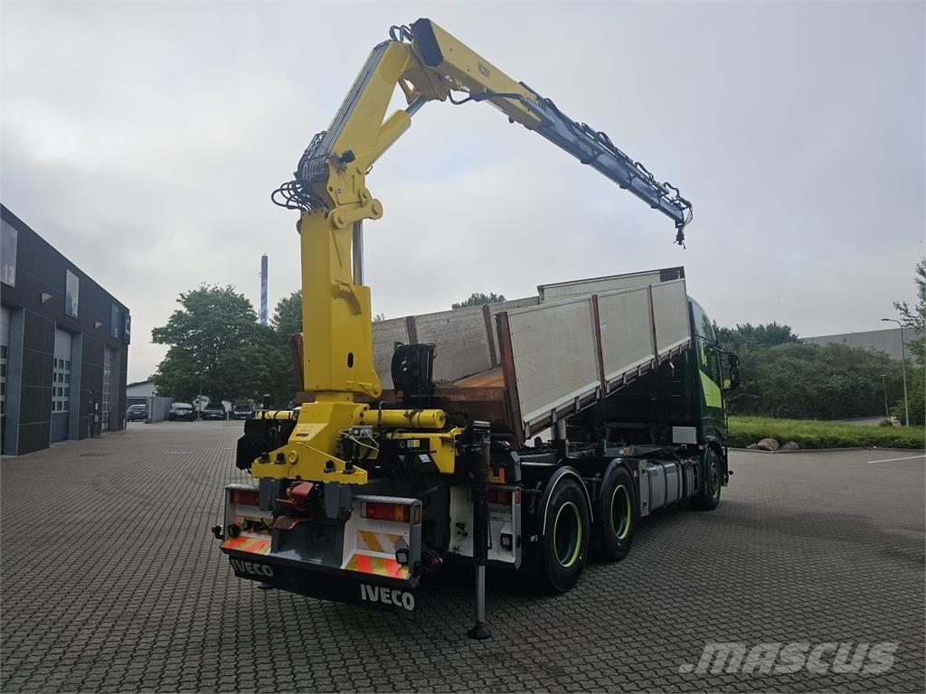 Iveco Stralis 560 6x4 Razstavljivi tovornjaki z žičnimi dvigali
