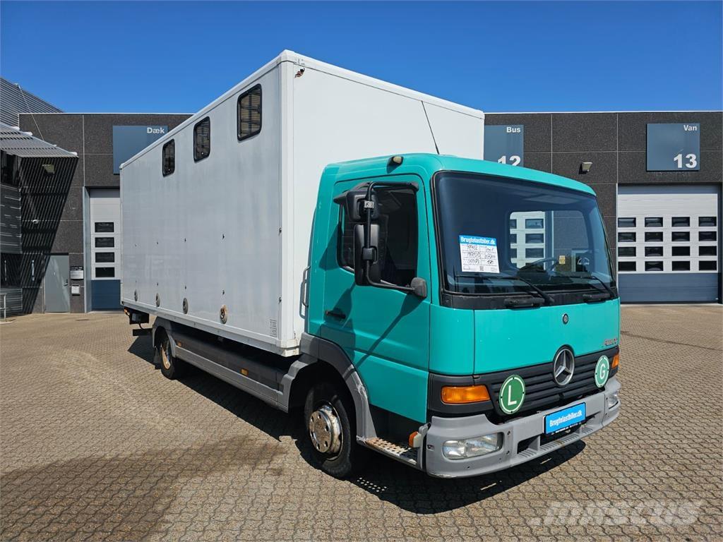 Mercedes-Benz Atego 817 Tovornjaki za prevoz živine