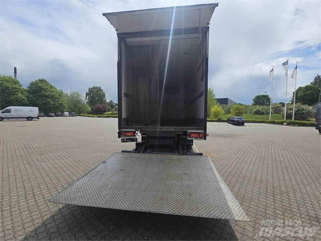 Volvo FE320 Tovornjaki hladilniki