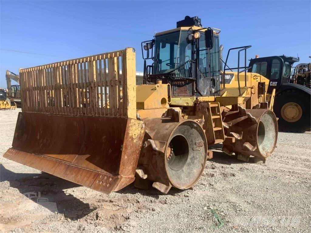CAT 816F II Kompaktorji tal