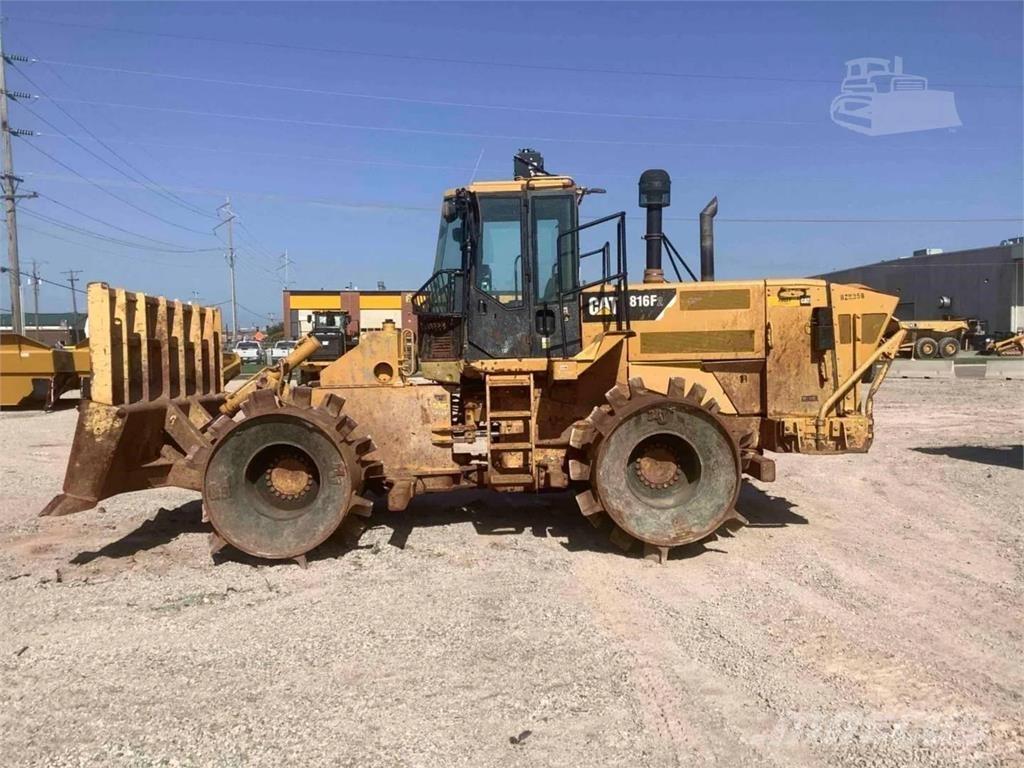 CAT 816F II Kompaktorji tal