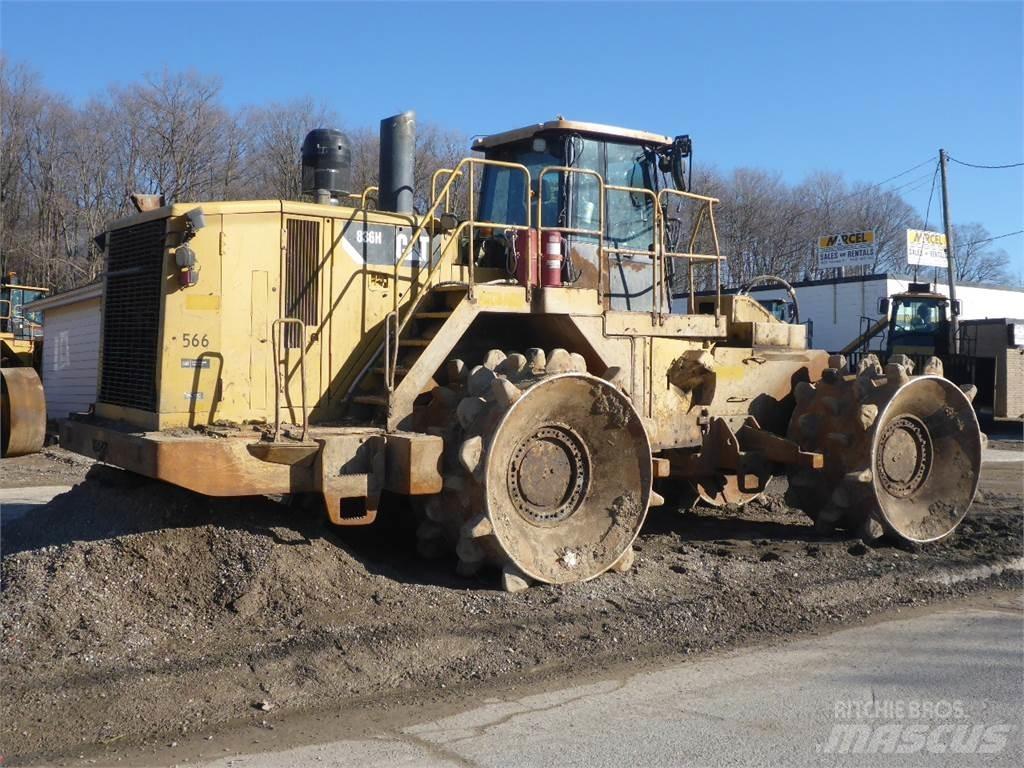 CAT 836H Drugo