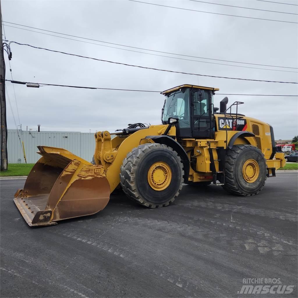 CAT 980M Kolesni nakladalci