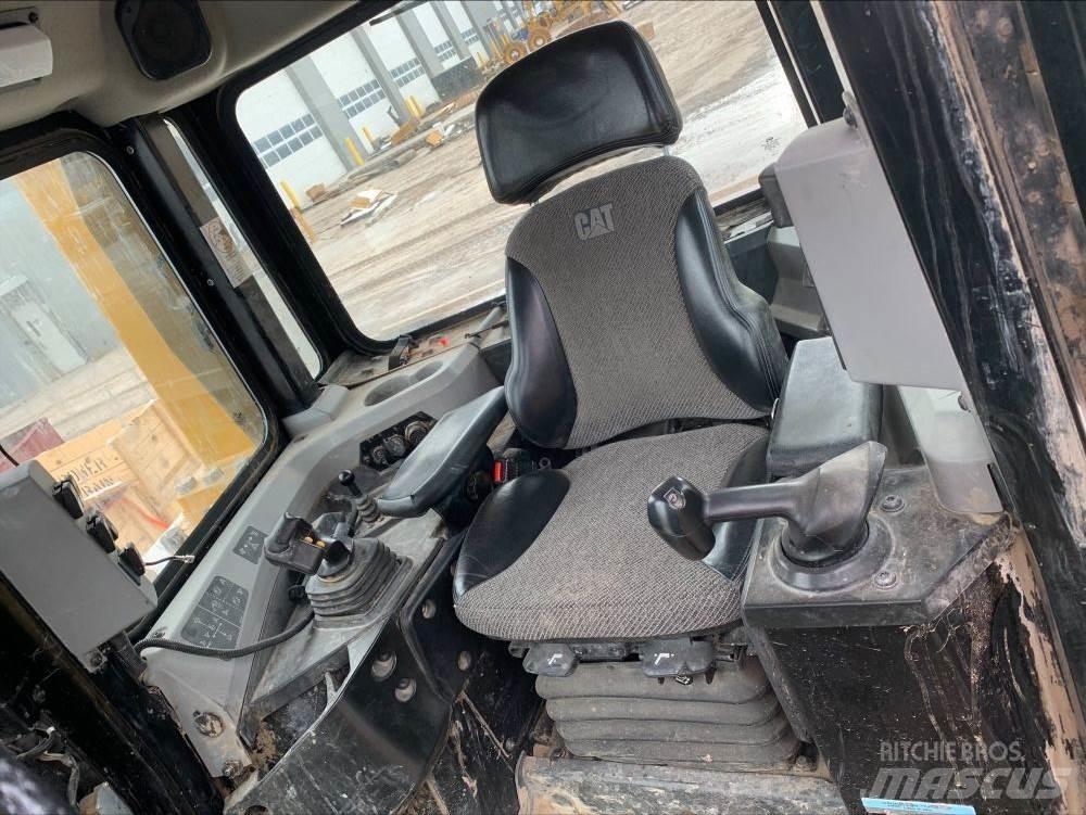 CAT D6T XW WH Buldožerji goseničarji