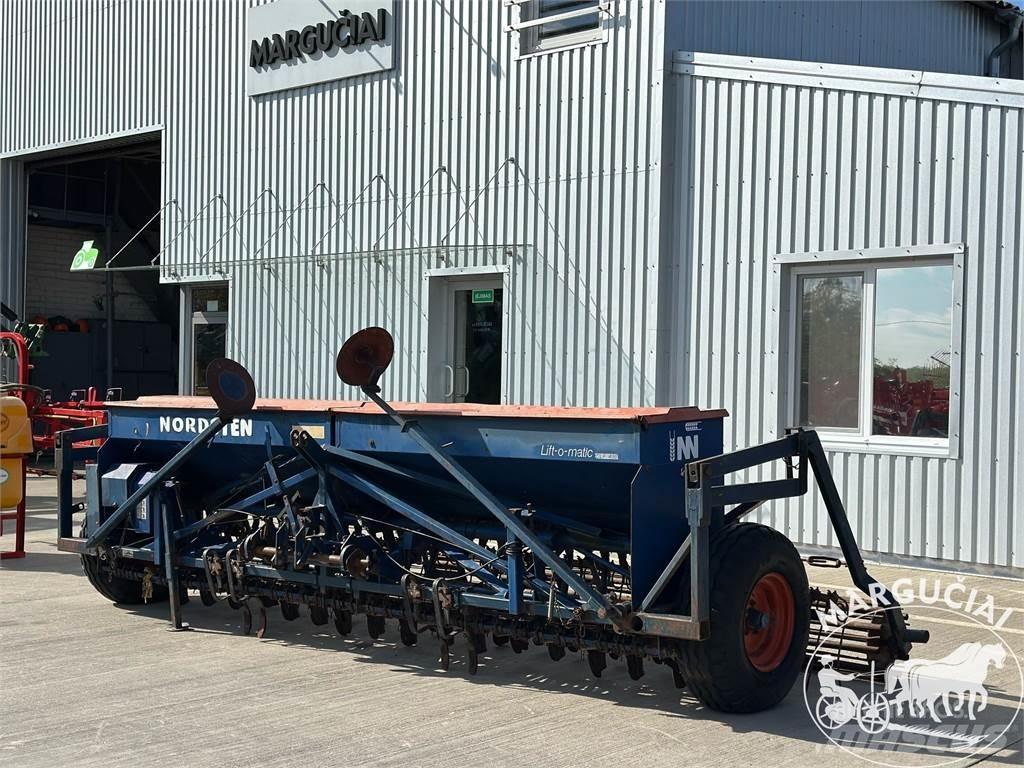Nordsten CLF 400, 4 m. Kmetijstvo - drugo