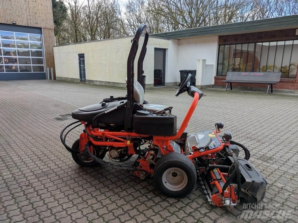 Jacobsen GP 400 Vrtni traktor kosilnice