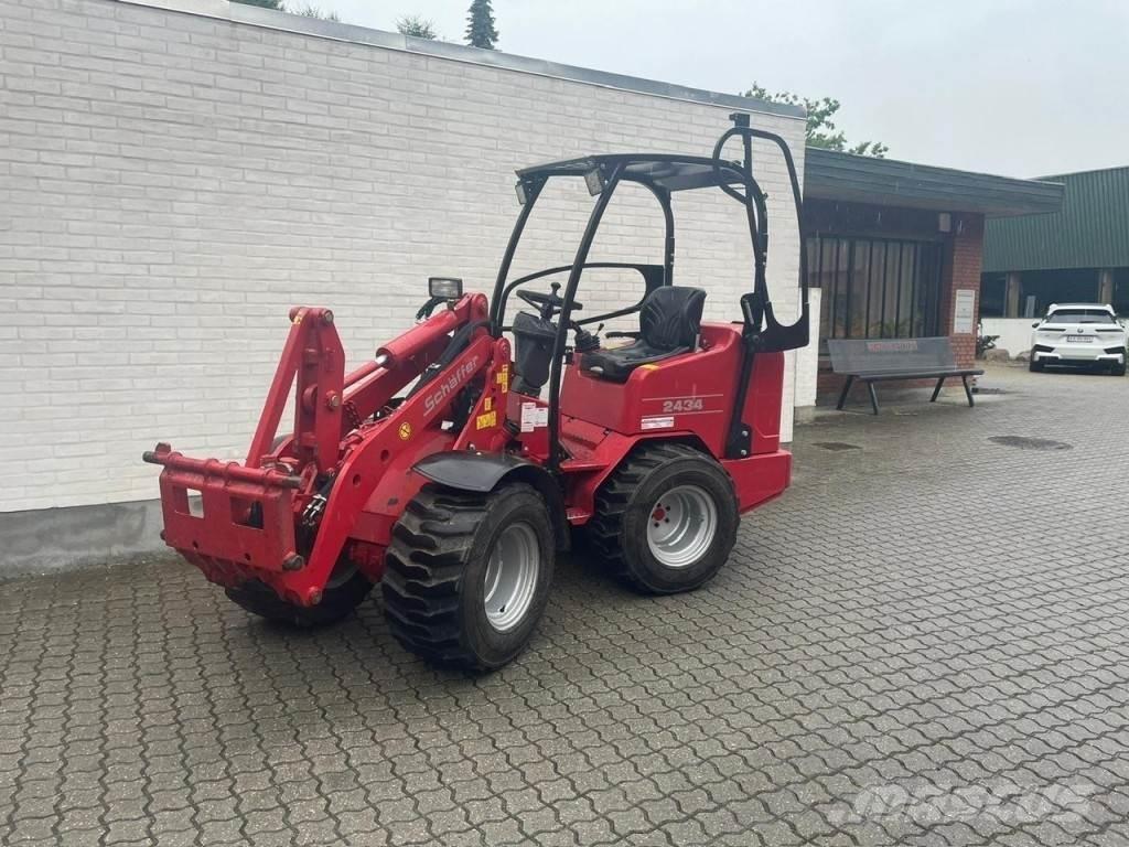 Schäffer 2434 Mini nakladalci
