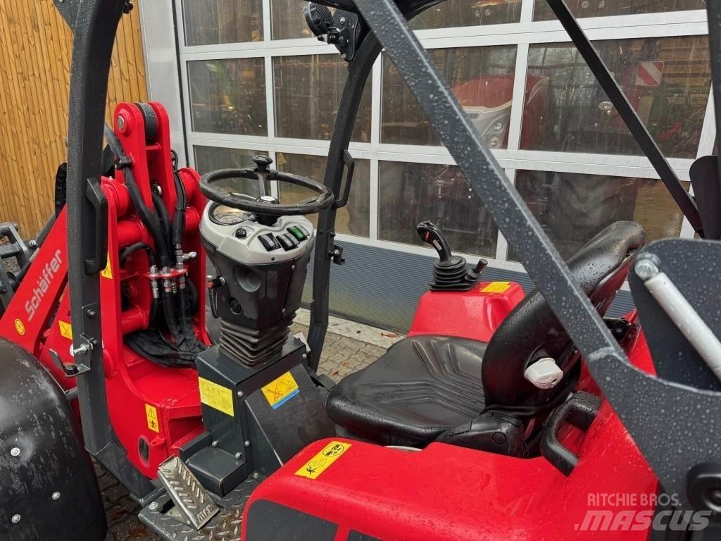 Schäffer 3650 SLT Mini nakladalci