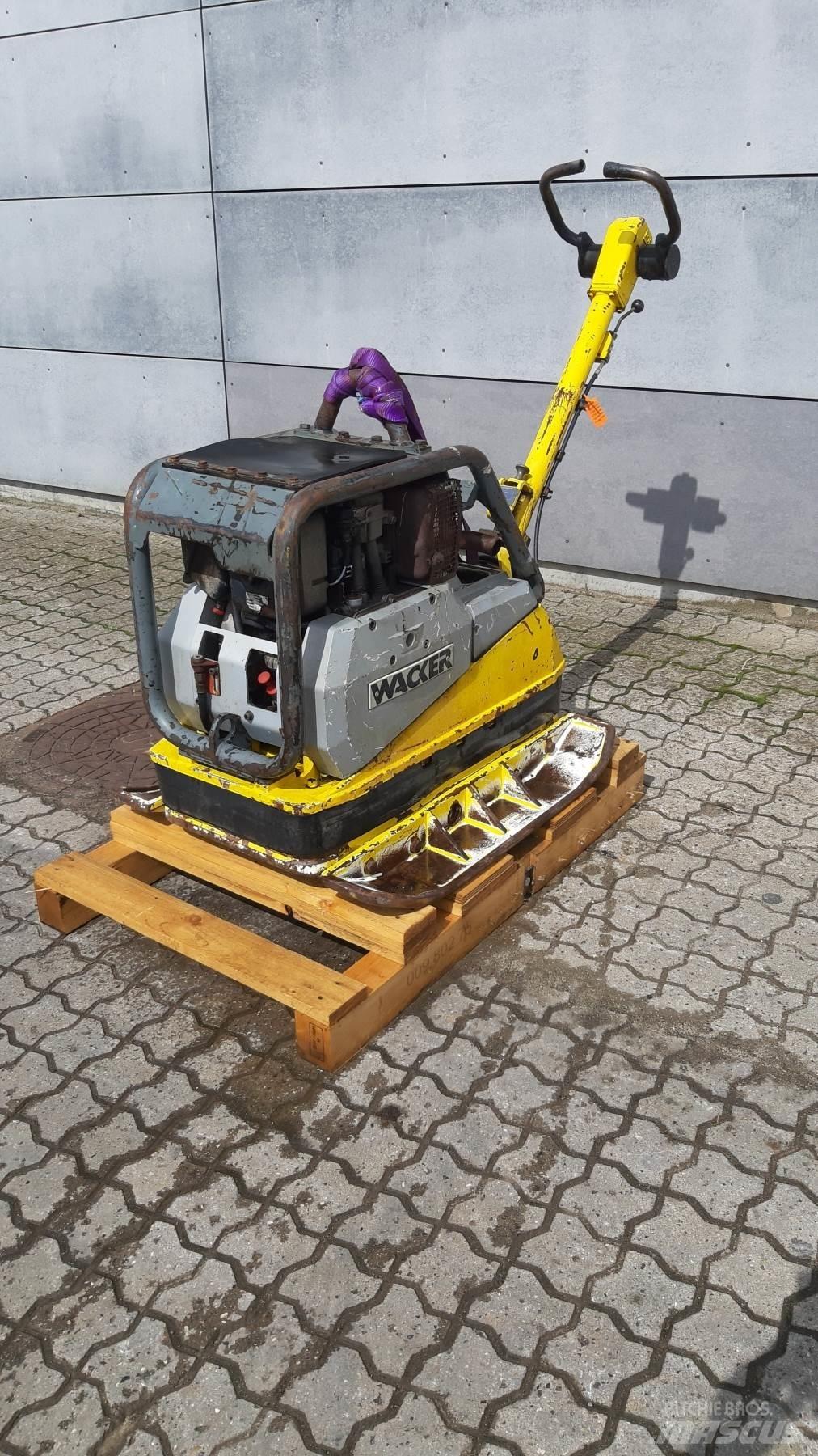Wacker 40/45 h Kompaktorji tal