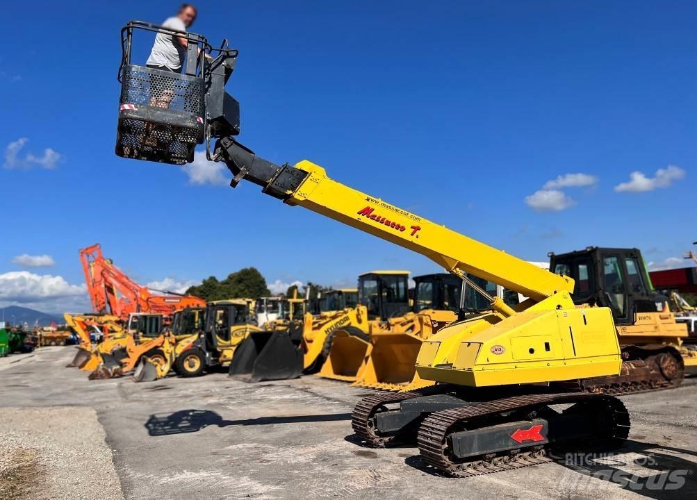 Aichi SR123 Druga dvigala in dvižne ploščadi