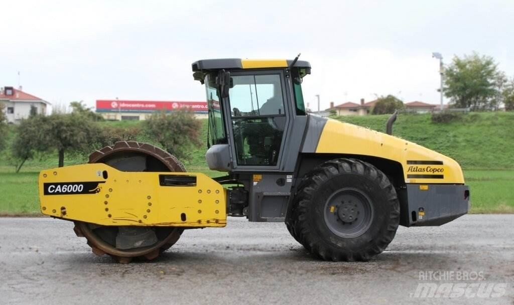 Atlas Copco CA6000 Kompaktorji tal