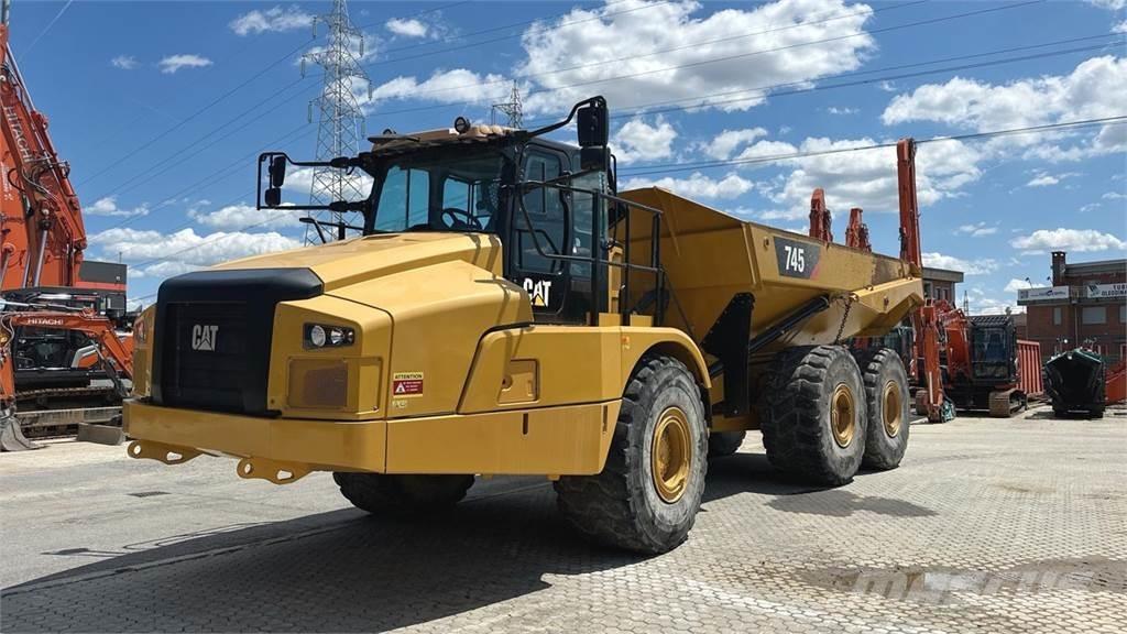 CAT 745C 6X6 Ne cestni demperji