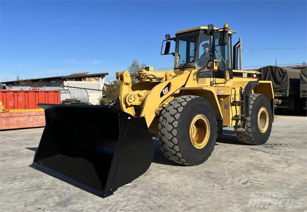CAT 950 F2H Kolesni nakladalci