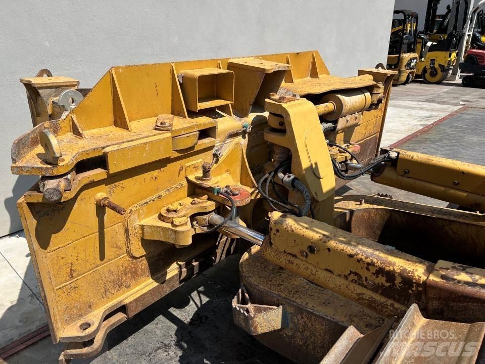 CAT D6N LGP Buldožerji goseničarji