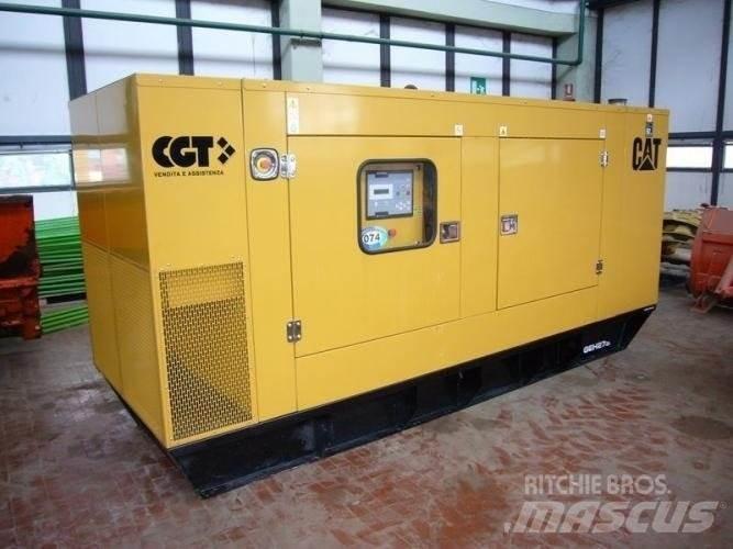 CAT GEH275 Svetlobni stolpi
