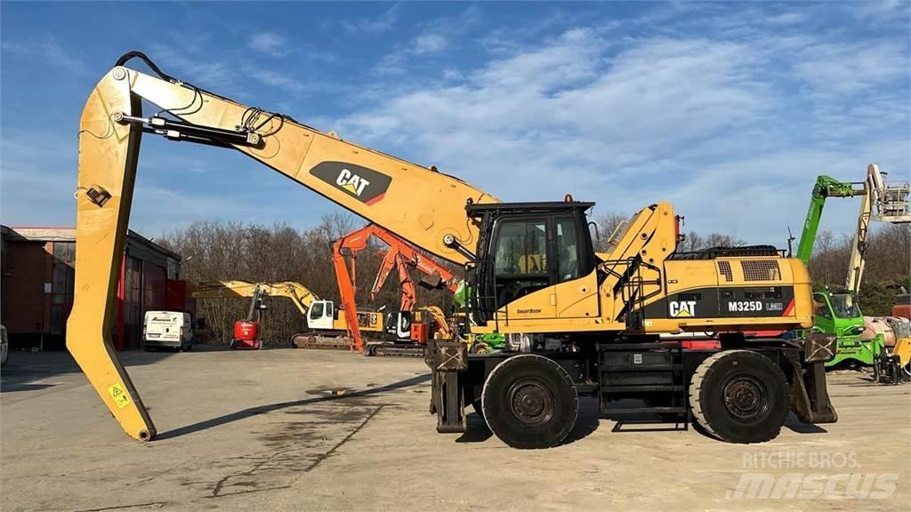 CAT M325D 4X4 Bagri na kolesih