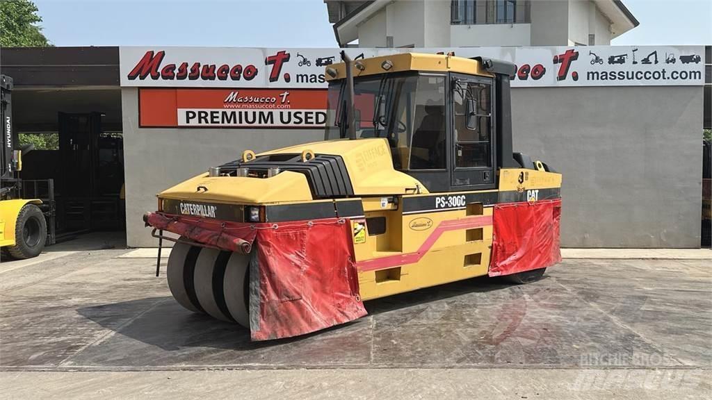 CAT PS-300C Kompaktorji tal
