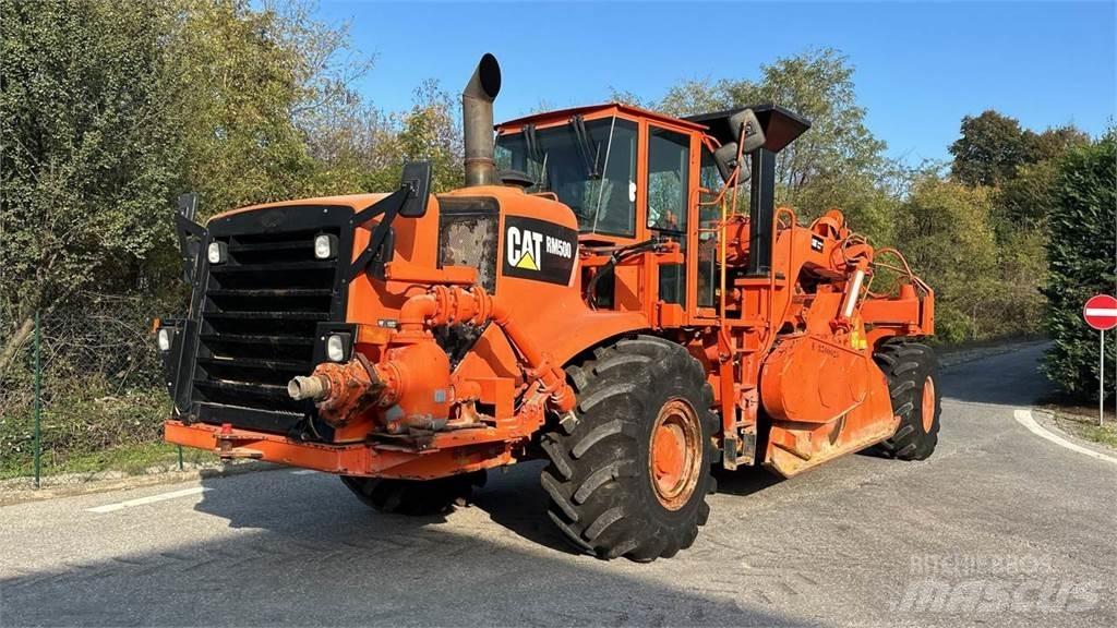 CAT RM500 Drugi tovornjaki