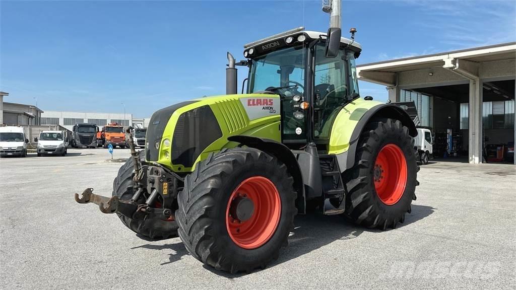 CLAAS AXION 810 4X4 Snežne deske in plugi