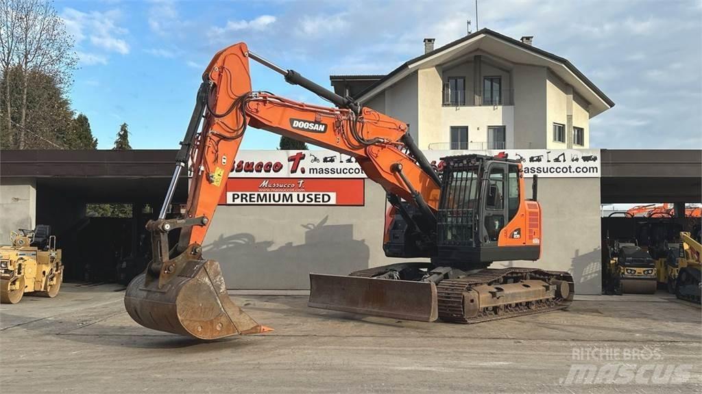 Doosan DX235LCR-5 Bagri goseničarji