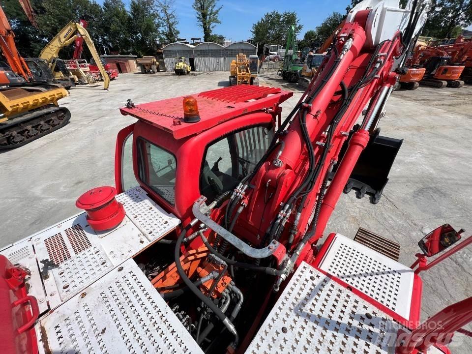 Doosan DX340 LC Bagri goseničarji