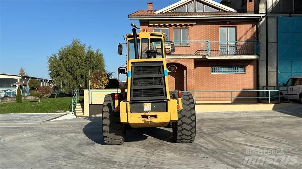 Dresser 530 AII 4x4 Kolesni nakladalci